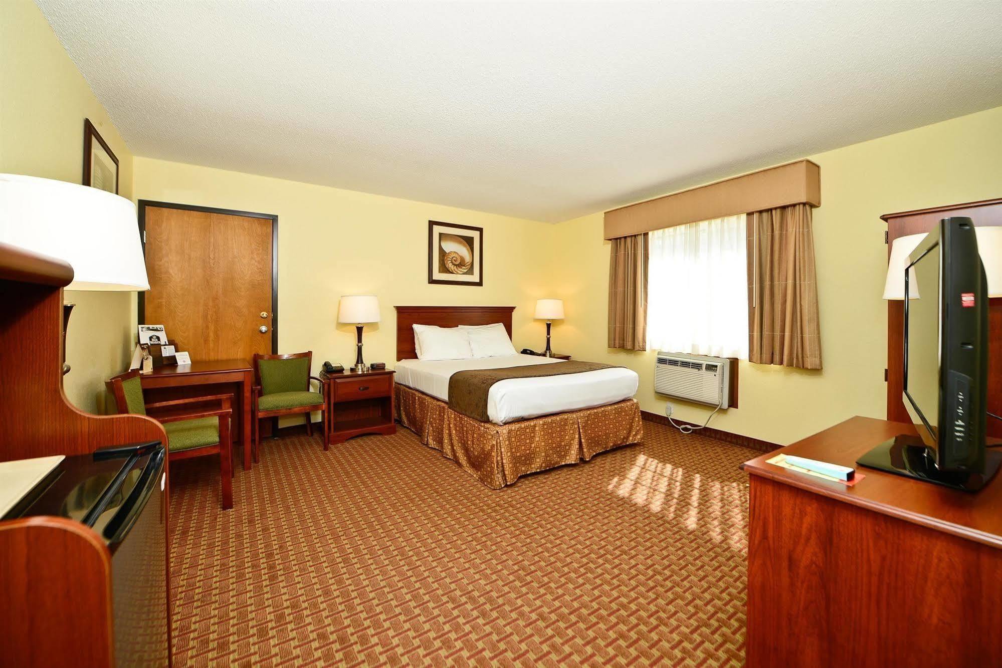 Best Western York Inn Екстер'єр фото